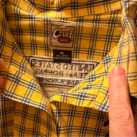 Tony Lama Cruel Girl XL Button Up - Picture 2 of 2